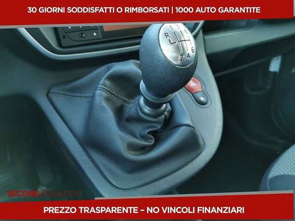 Nissan NV250 usata a Chieti (8)