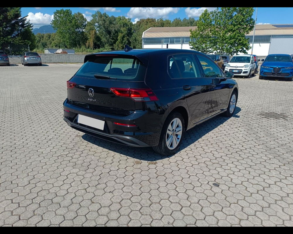 Volkswagen Golf 1.0 TSI EVO Life del 2020 usata a Massarosa (5)