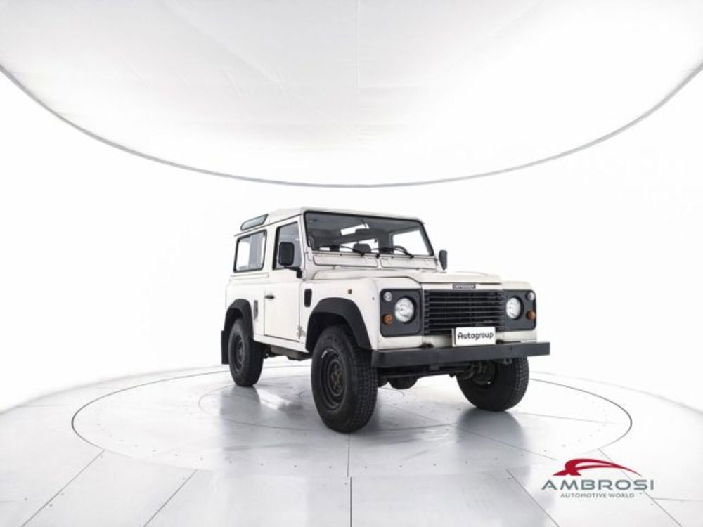 Land Rover Defender usata a Perugia (2)