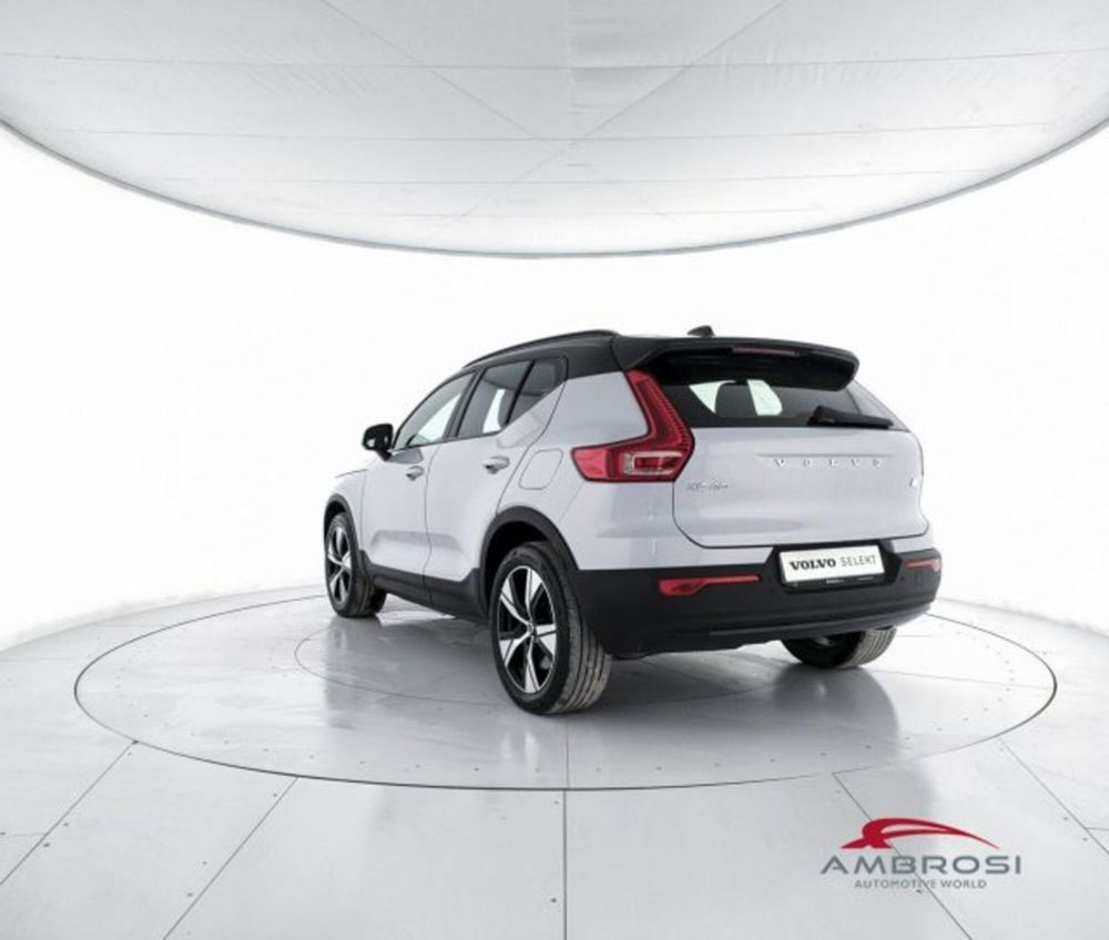 Volvo XC40 Recharge Pure Electric Twin Motor AWD Plus  del 2021 usata a Corciano (4)