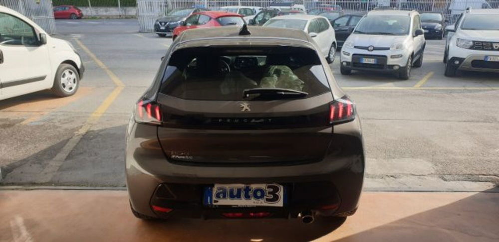 Peugeot 208 usata a Imperia (11)