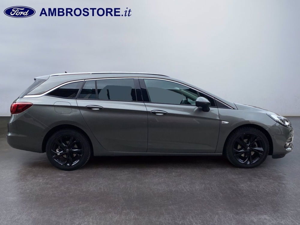 Opel Astra Station Wagon usata a Milano (4)