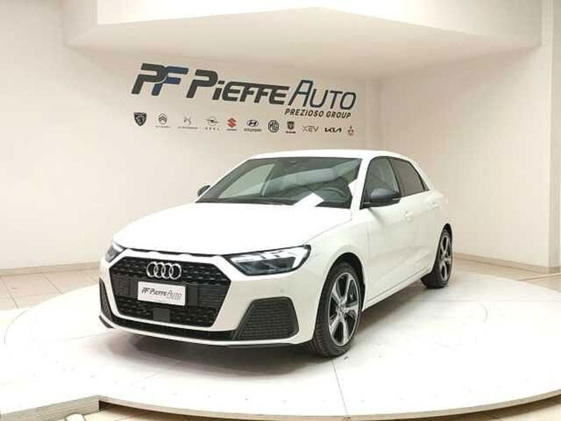 Audi A1 Sportback 25 TFSI S tronic Admired  del 2023 usata a Teramo