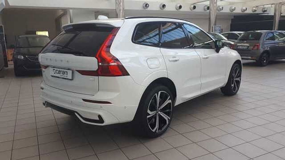 Volvo XC60 nuova a Milano (6)