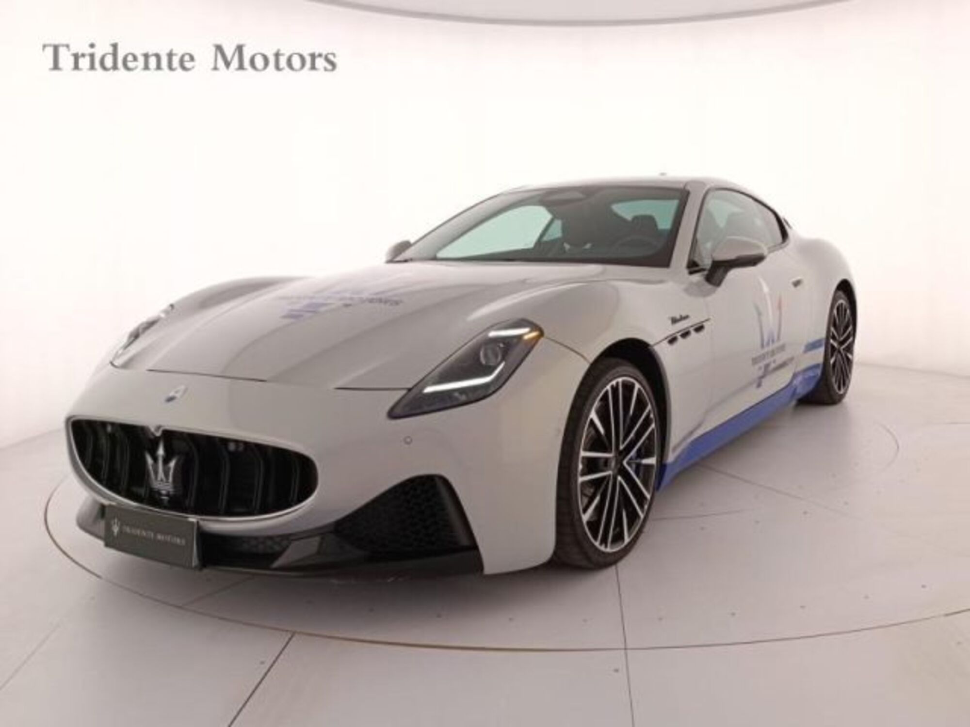 Maserati Granturismo Granturismo 3.0 Modena awd auto del 2023 usata a Padova