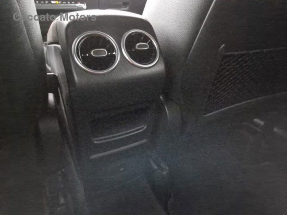 Mercedes-Benz GLA SUV usata a Padova (17)