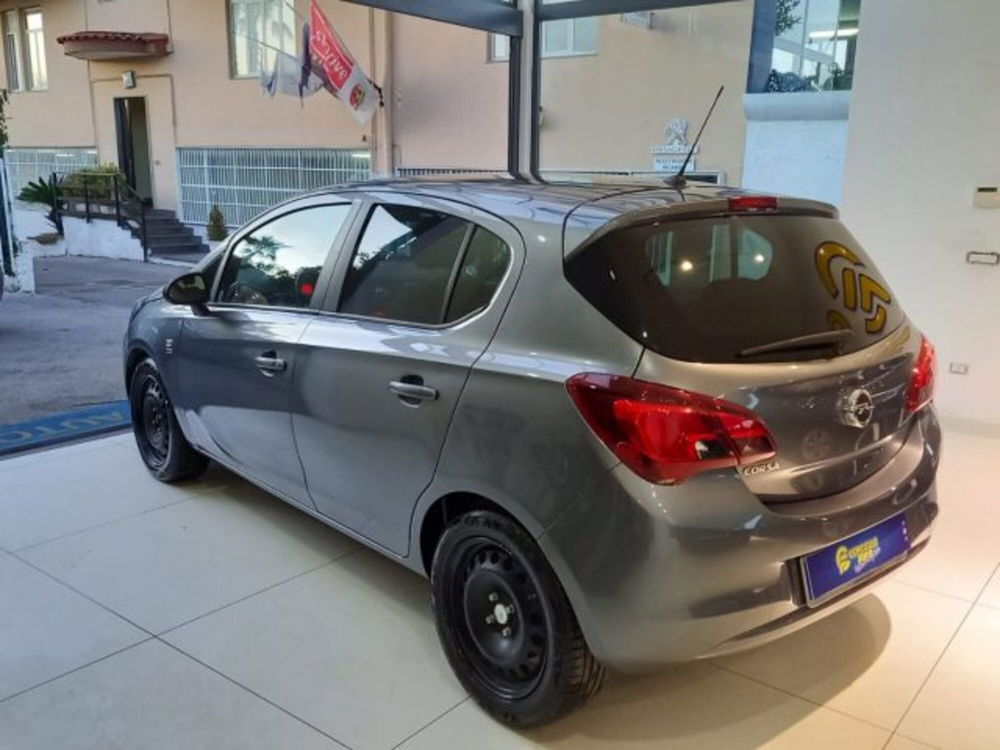 Opel Corsa usata a Napoli (4)