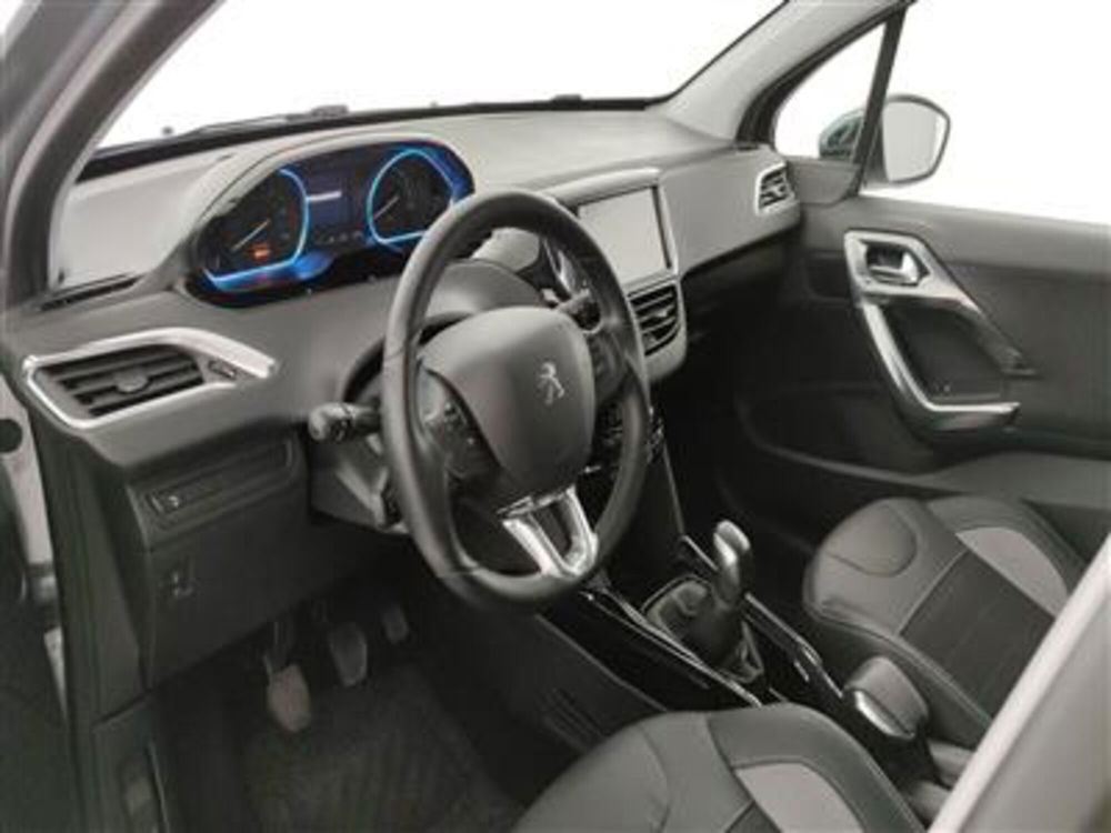 Peugeot 2008 usata a Bari (13)