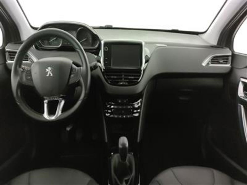 Peugeot 2008 usata a Bari (14)