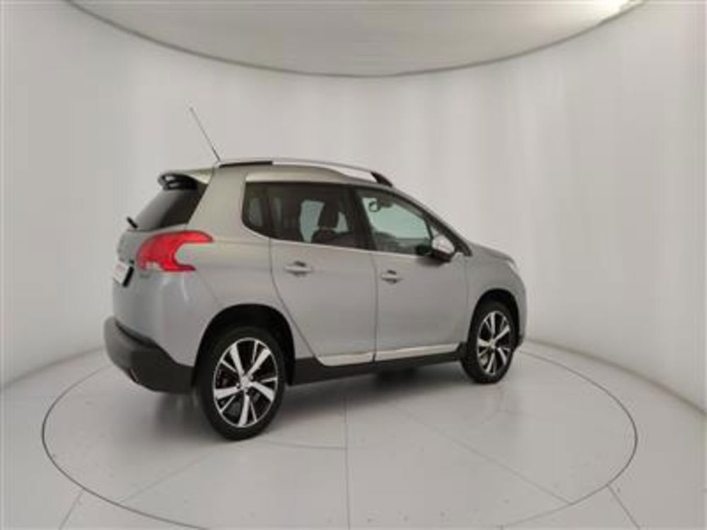 Peugeot 2008 usata a Bari (8)