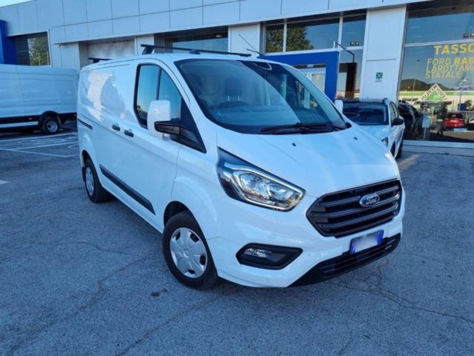 Ford Transit Custom Furgone 300 2.0 TDCi 130 PC Furgone Trend  del 2020 usata a Fano