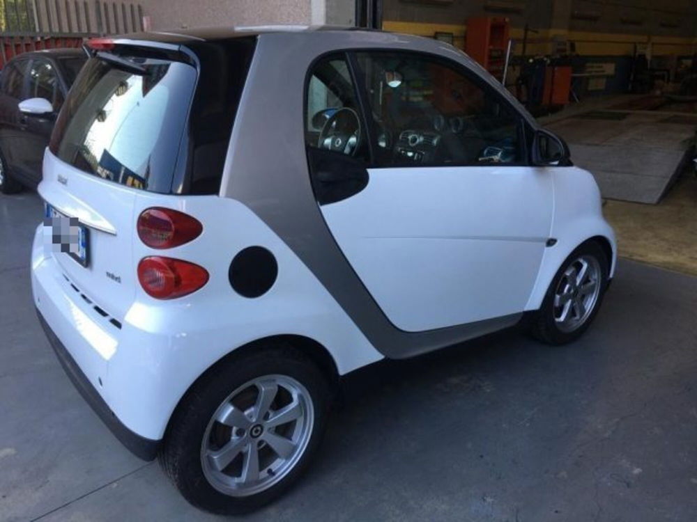 smart Fortwo usata a Genova (5)