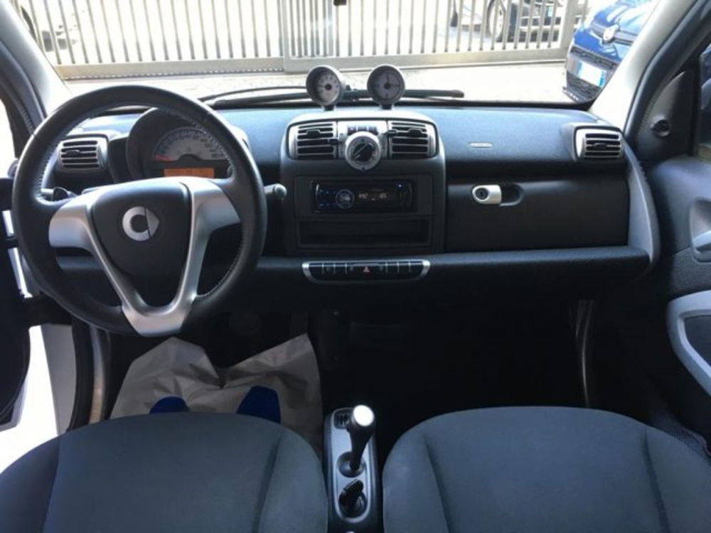 smart Fortwo usata a Genova (9)