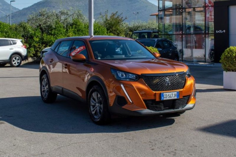 Peugeot 2008 PureTech 100 S&amp;S Active  del 2020 usata a Fondi