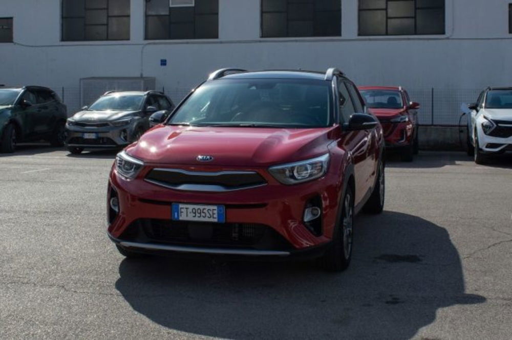 Kia Stonic usata a Latina (3)