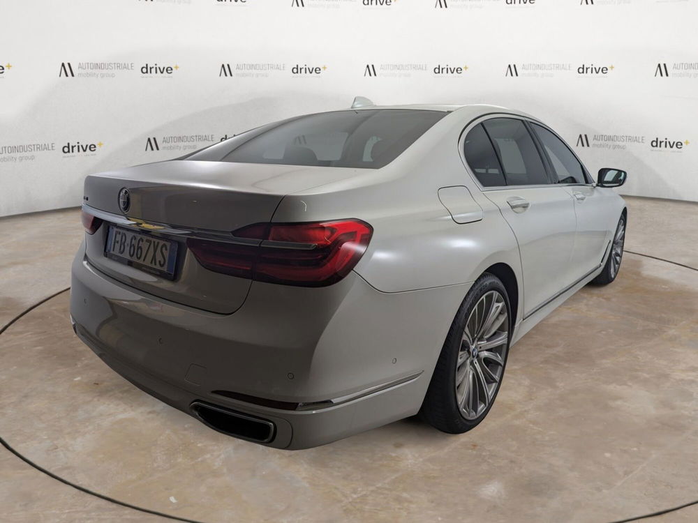 BMW Serie 7 usata a Bolzano (4)