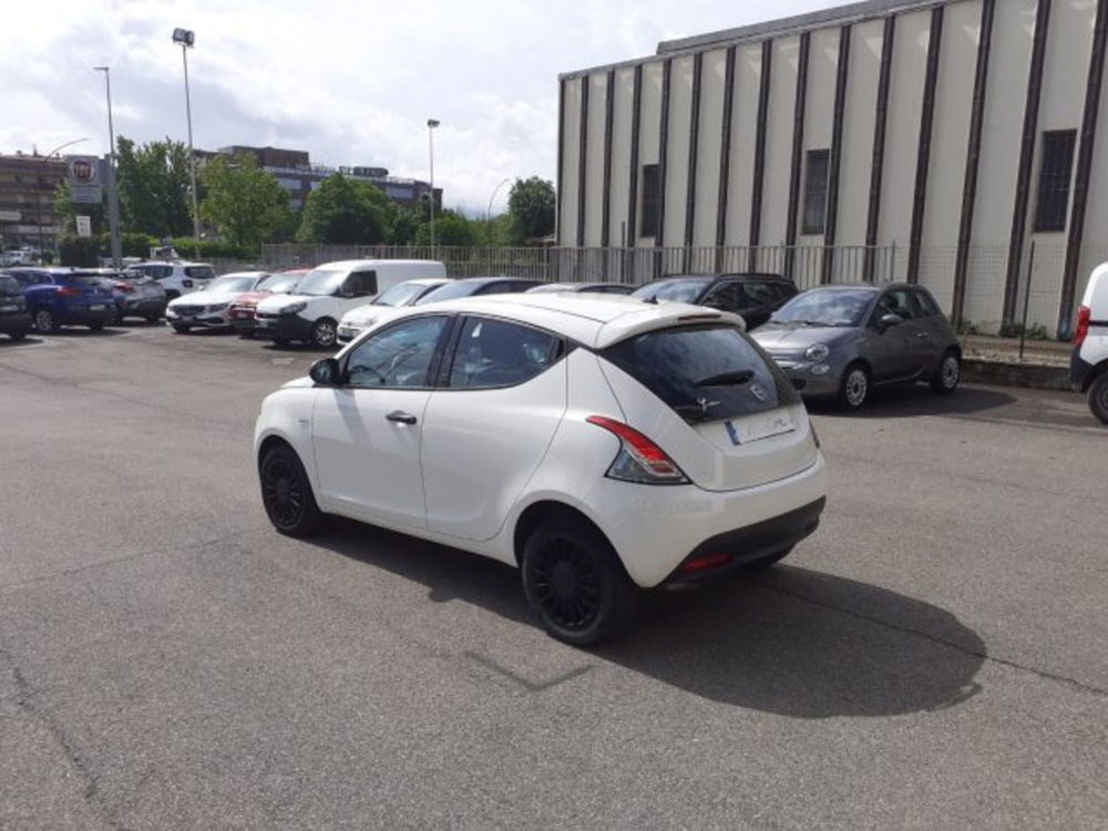 Lancia Ypsilon usata a Firenze (6)