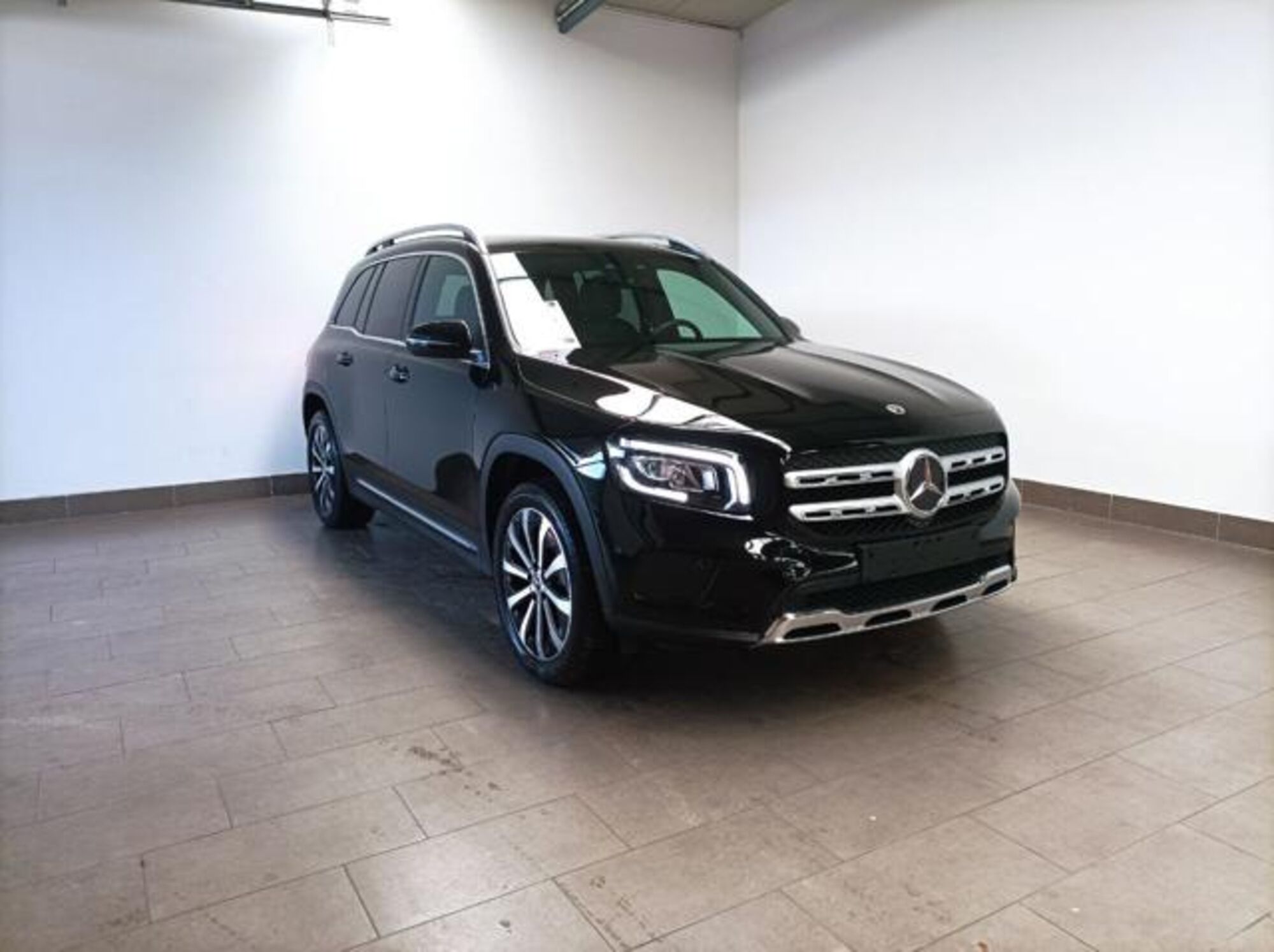 Mercedes-Benz GLB 200 d Automatic 4Matic Sport Plus del 2022 usata a Magenta