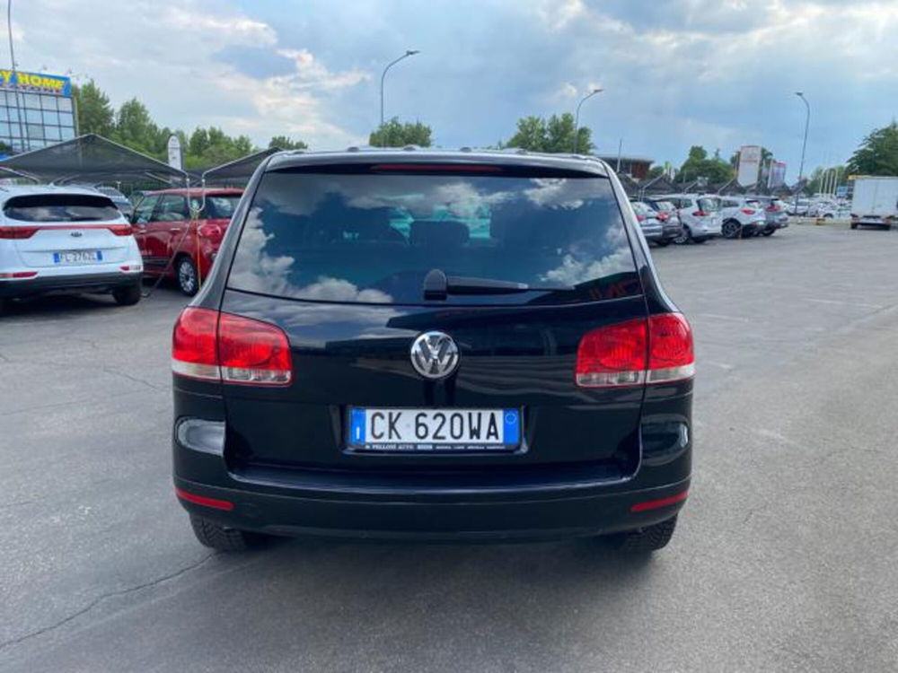 Volkswagen Touareg usata a Modena (7)