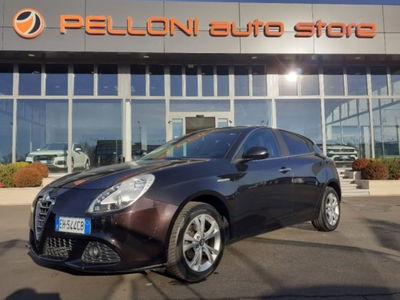 Alfa Romeo Giulietta 1.6 JTDm-2 Giulietta del 2011 usata a Modena