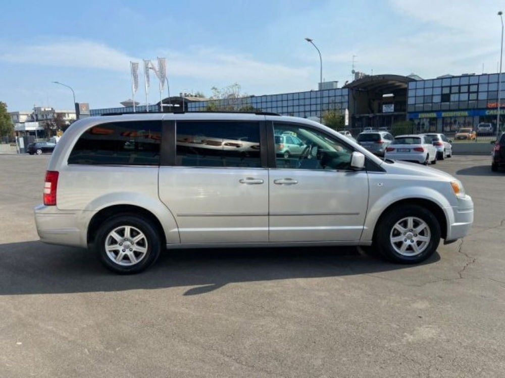 Chrysler Grand Voyager usata a Modena (5)