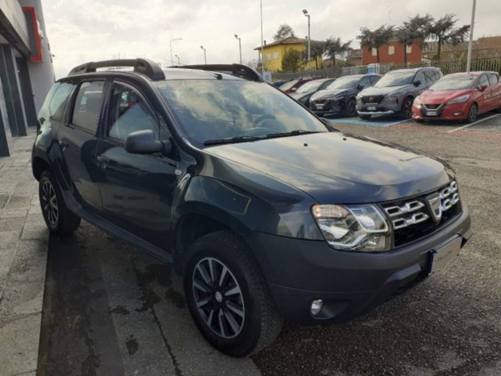 Dacia Duster usata a Modena (4)