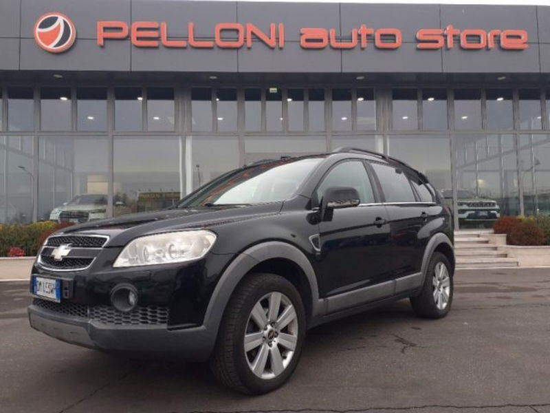 Chevrolet Captiva 2.0 VCDi LTX  del 2008 usata a Modena