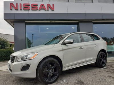 Volvo XC60 D5 AWD Geartronic R-design  del 2012 usata a Modena