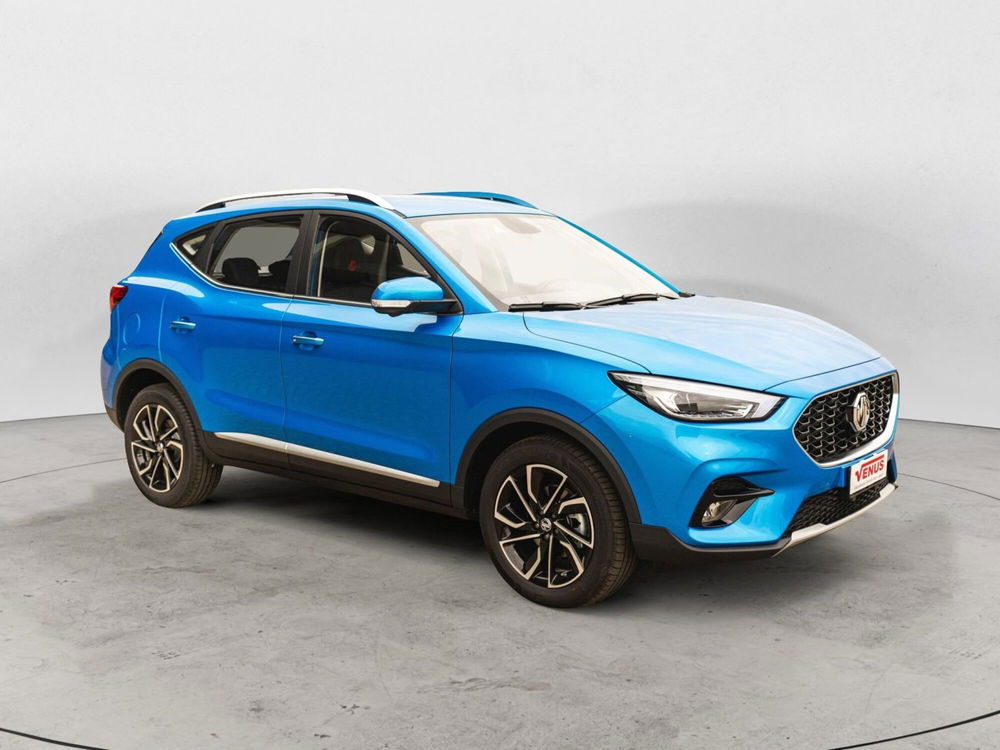 Mg ZS (2021-->) nuova a Milano (8)