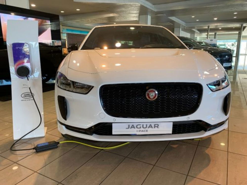 Jaguar I-Pace usata a Livorno (8)