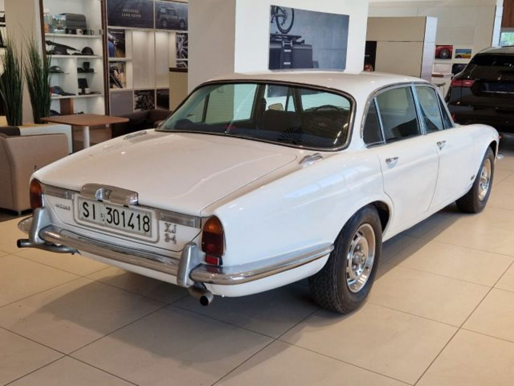 Jaguar XJ6 usata a Livorno (6)