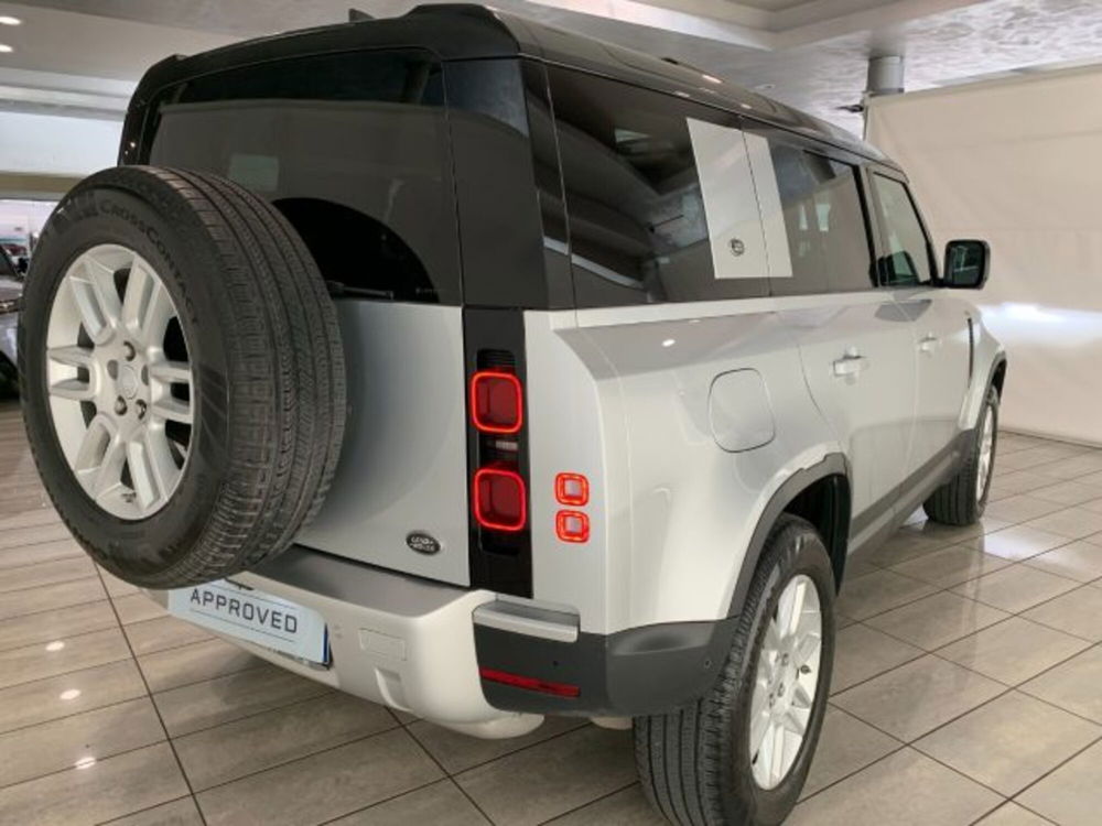 Land Rover Defender usata a Livorno (12)