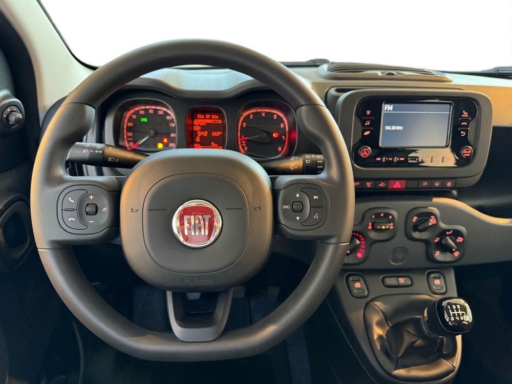 Fiat Panda Cross nuova a Milano (6)