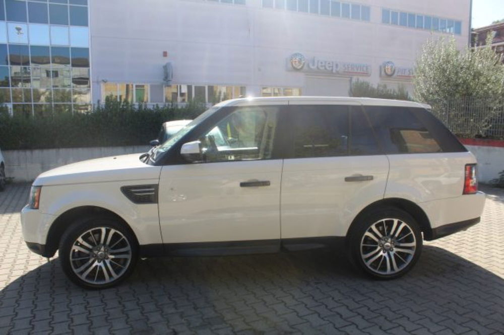 Land Rover Range Rover Sport 3.0 SDV6 SE  del 2010 usata a Orvieto (3)