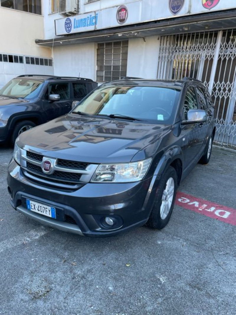 Fiat Freemont 2.0 Multijet 140 CV Lounge del 2014 usata a Lucca