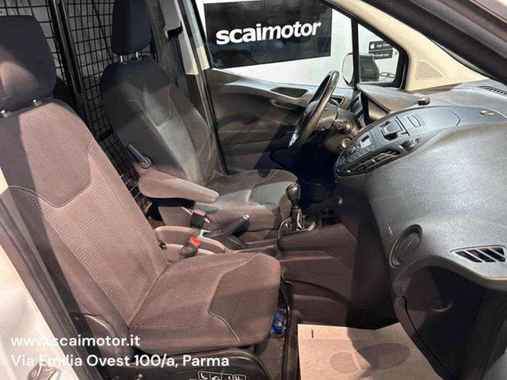 Ford Transit Courier usata a Parma (11)