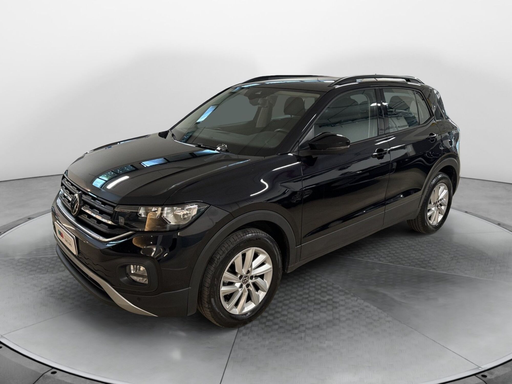 Volkswagen T-Cross 1.0 tsi Life 95cv del 2021 usata a Prato