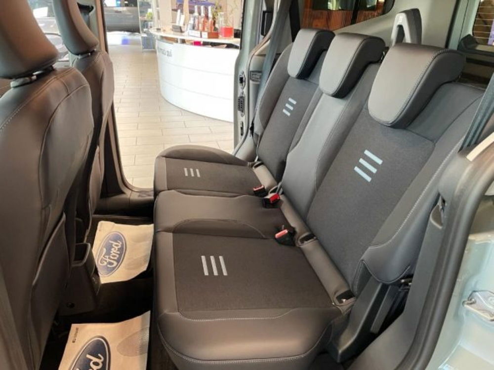 Ford Tourneo Courier nuova a Cuneo (15)