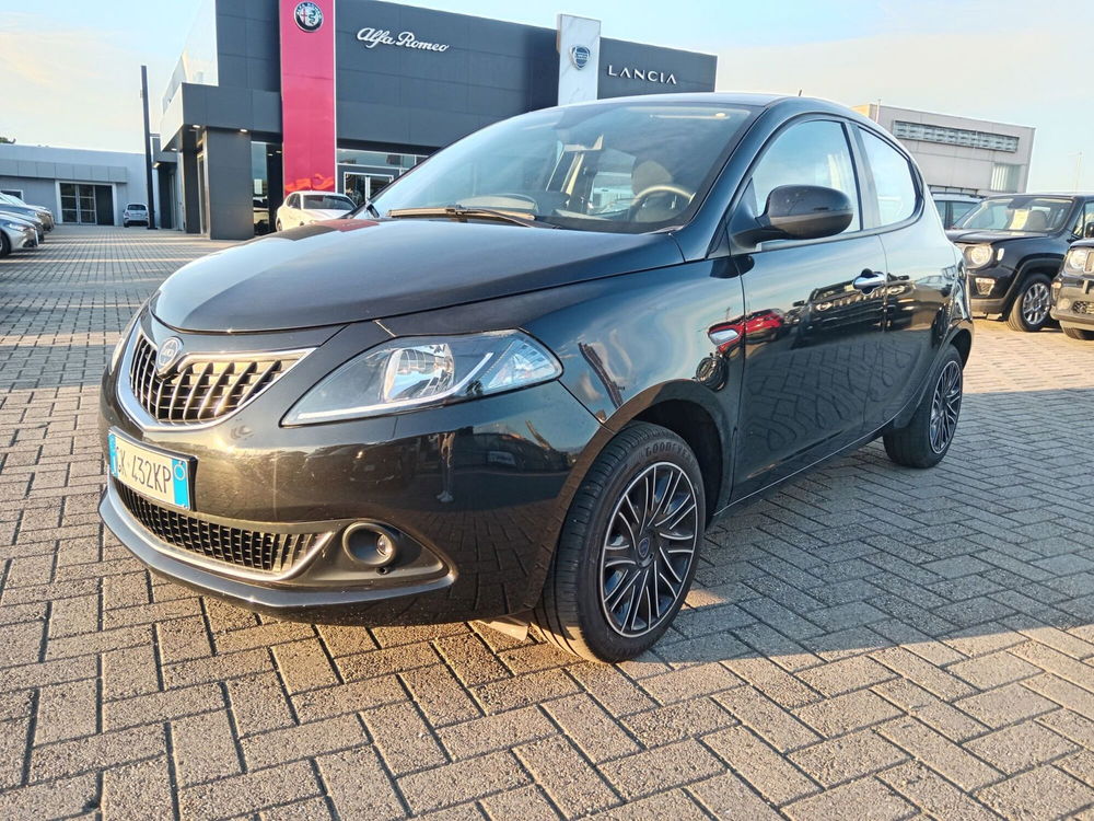 Lancia Ypsilon usata a Alessandria