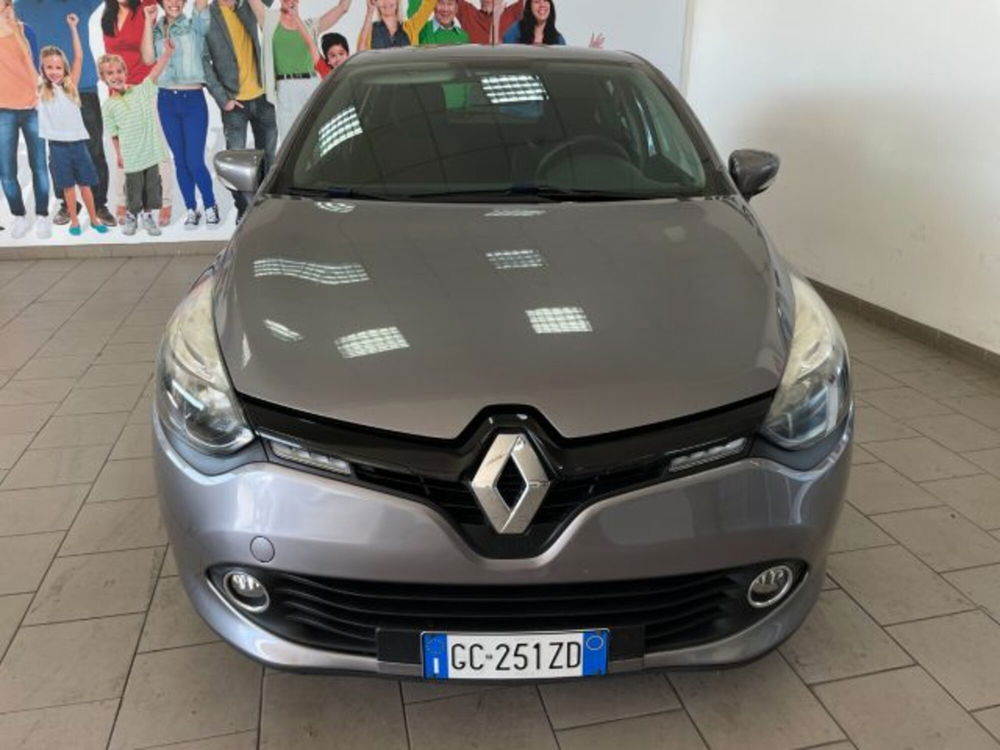 Renault Clio dCi 8V 75 CV Start&Stop 5 porte Energy Duel  del 2016 usata a Capaccio (2)