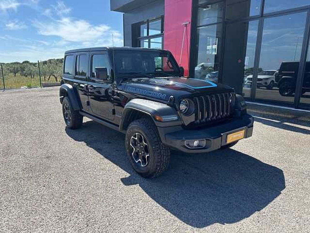 Jeep Wrangler Unlimited nuova a Ancona (9)