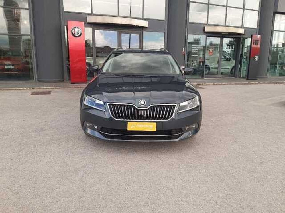 Skoda Superb usata a Ancona (5)