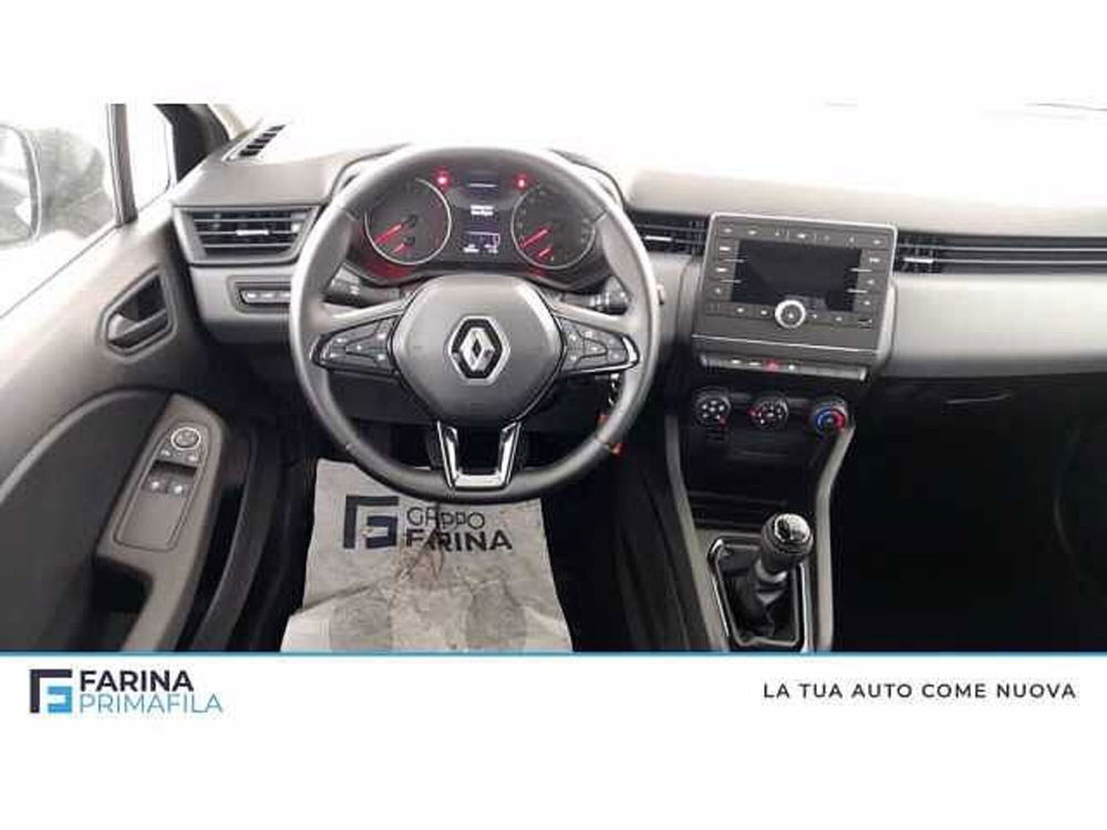 Renault Clio usata a Napoli (12)