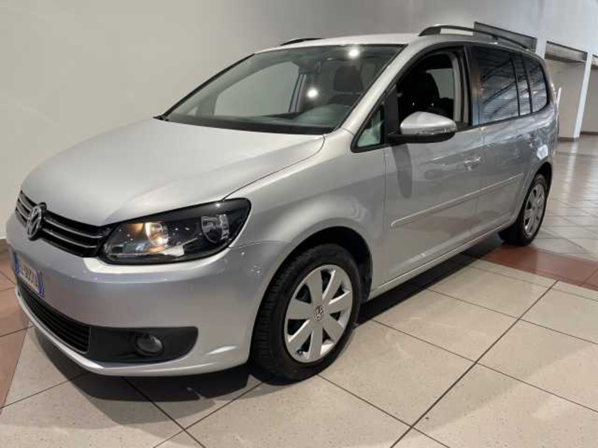 Volkswagen Touran 1.6 TDI DSG Comfortline del 2012 usata a Genova