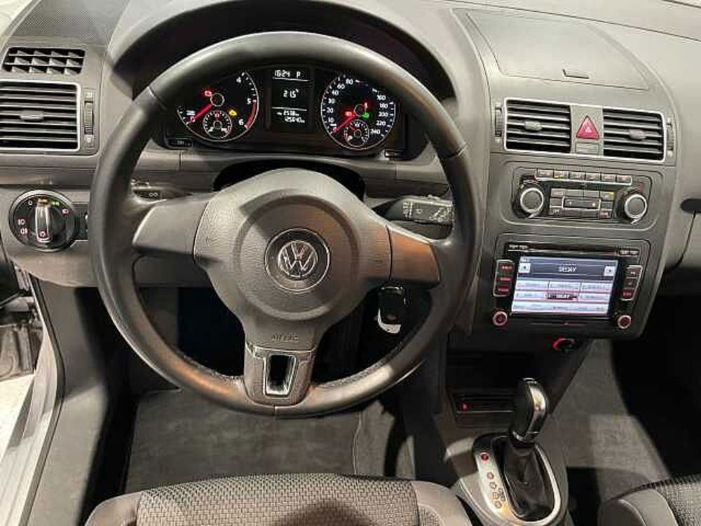 Volkswagen Touran usata a Genova (11)