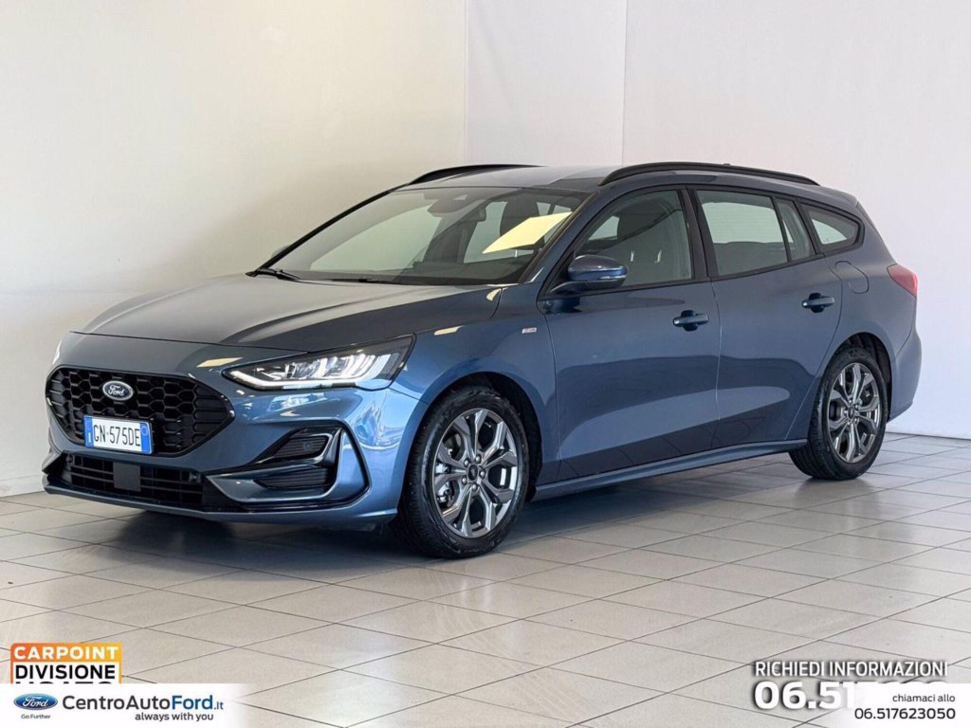 Ford Focus Station Wagon 1.0 EcoBoost 125 CV automatico SW ST-Line  del 2023 usata a Albano Laziale