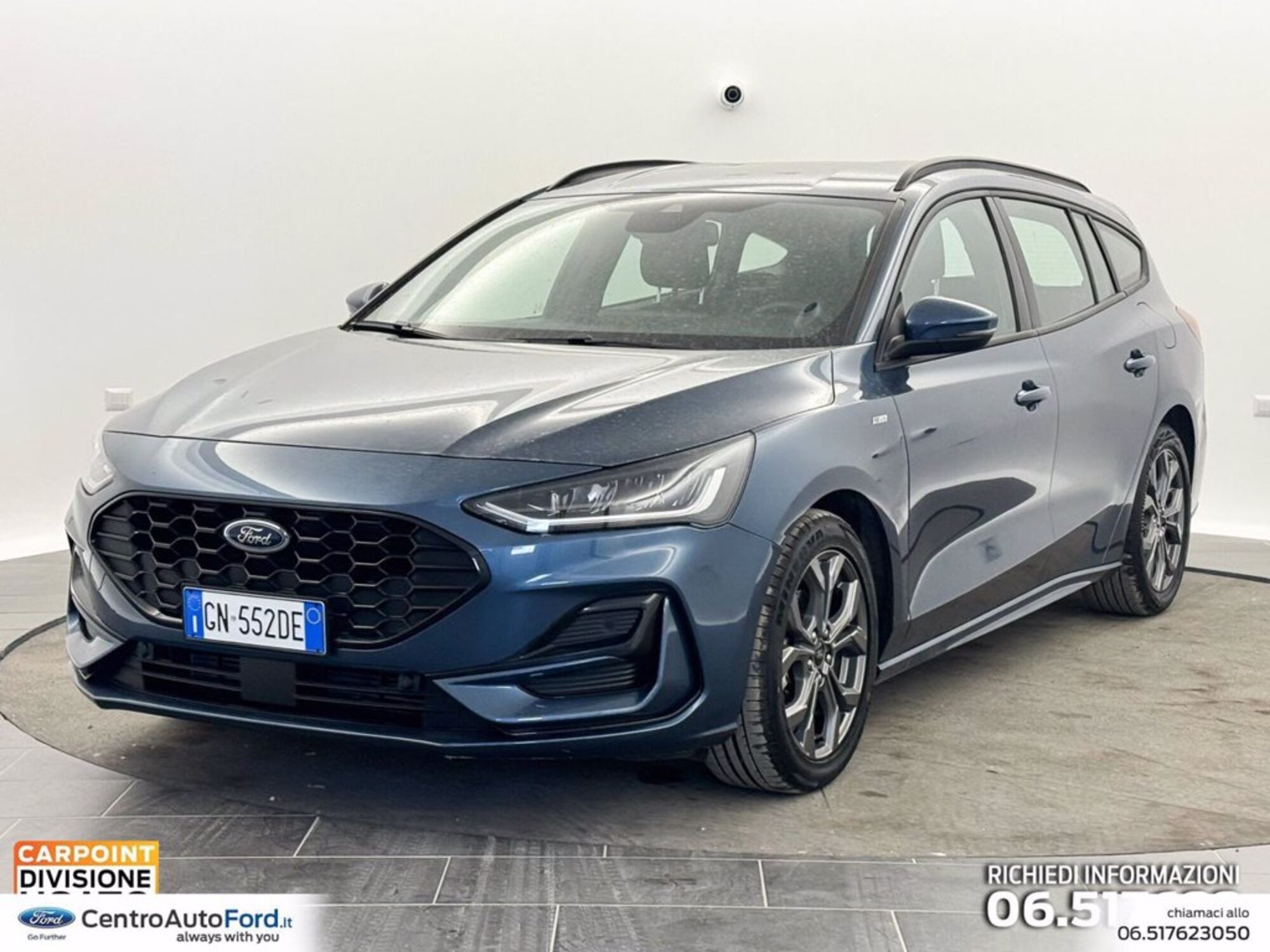 Ford Focus Station Wagon 1.0 EcoBoost 125 CV automatico SW ST-Line  del 2023 usata a Albano Laziale