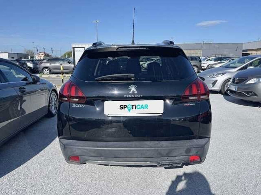 Peugeot 2008 100 GT Line  del 2018 usata a Ravenna (5)