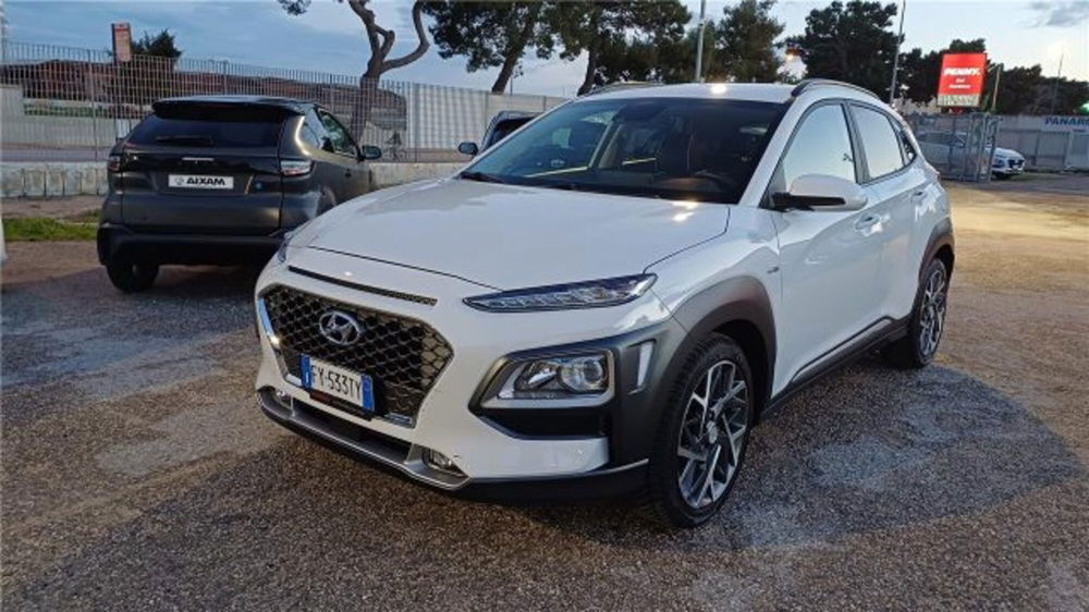 Hyundai Kona usata a Bari