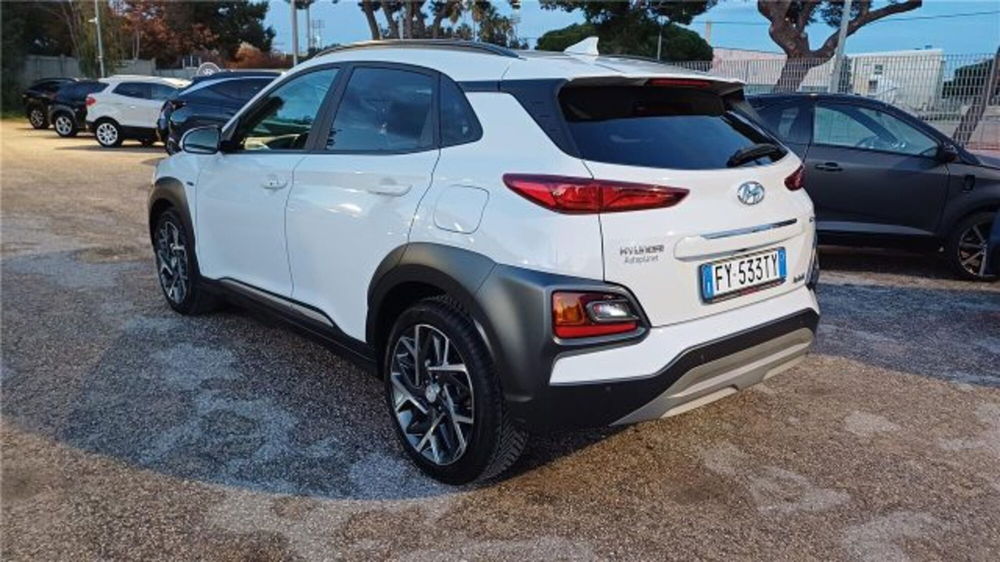 Hyundai Kona usata a Bari (7)